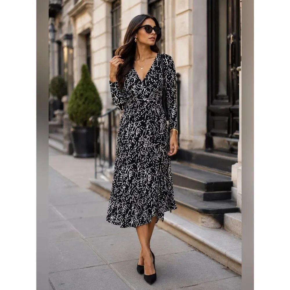 Diane Von Furstenberg Black and White Long Sleeve Wrap Dress